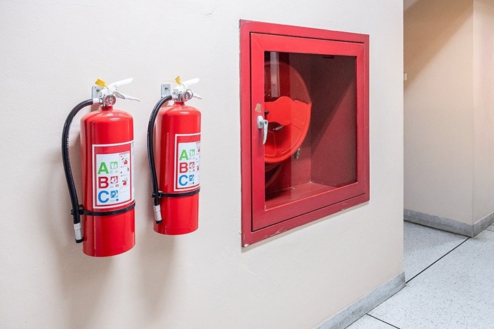 Việc kiểm tra định kỳ giúp phát hiện sớm các lỗi kỹ thuật trước khi gây hậu quả nghiêm trọng